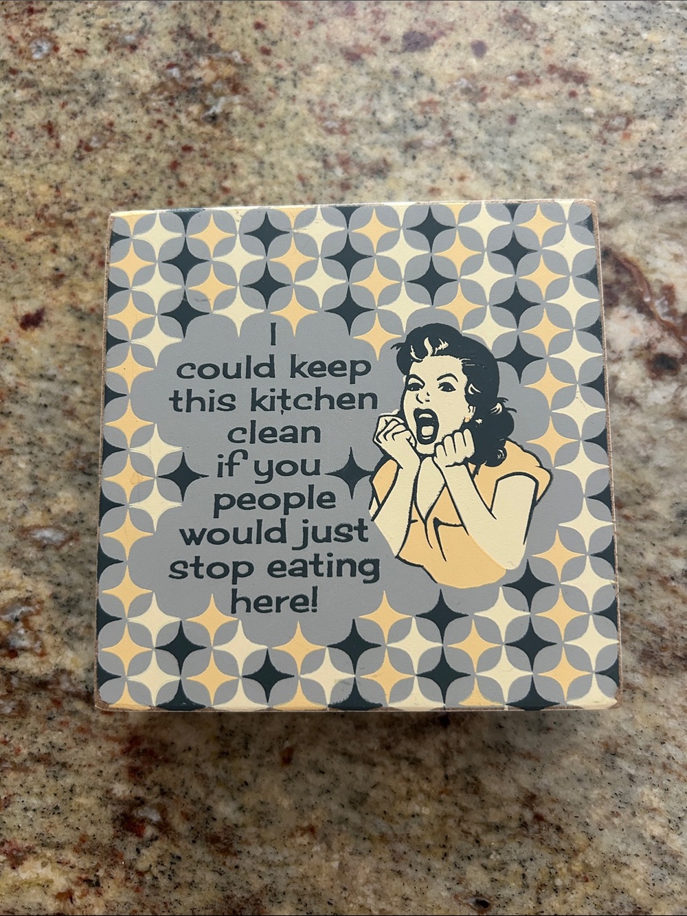 Retro Kitchen Decorative Plaque - Yellow & Gray